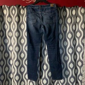 American Eagle skinny jeans